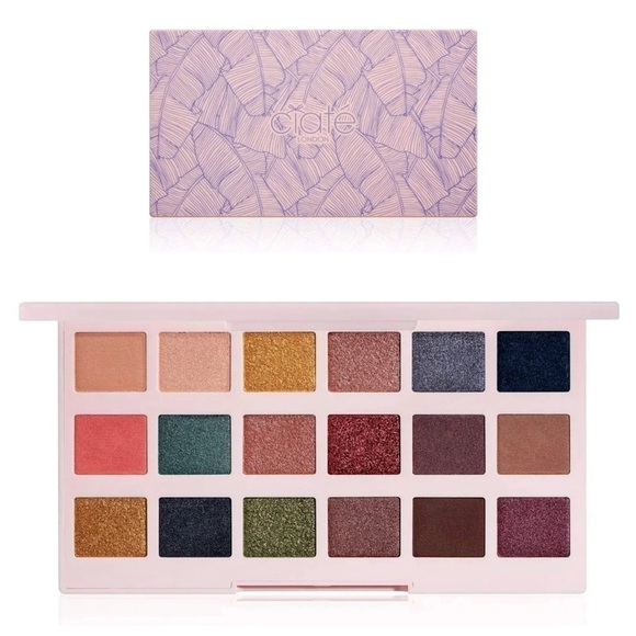 Makeup Bundle - Picture 8 of 10